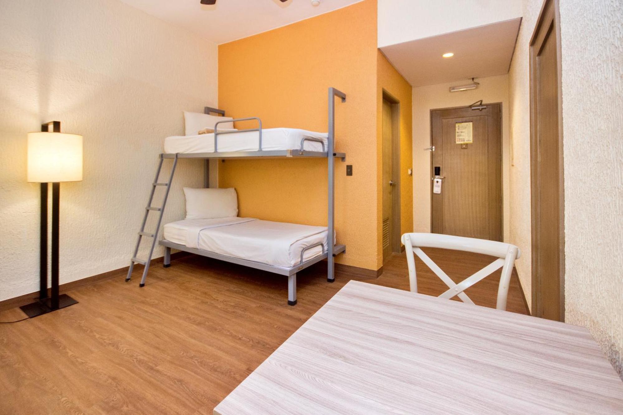 Microtel By Wyndham Boracay Balabag  Екстериор снимка